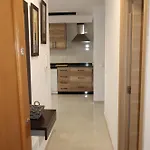 Lejlighed V *